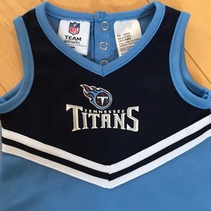 Tennessee Titans Cheerleader Outfit